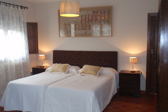 HOTEL RURAL - RESTAURANTE EL PORTÓN DE JAVIER - photo 2