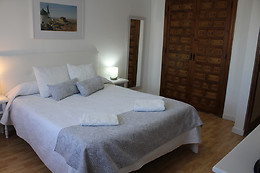 HOTEL CONSUEGRA