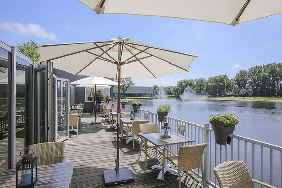 VILA Almelo - photo 1